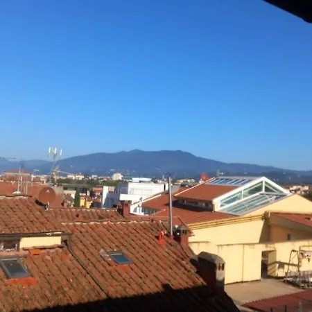 Sweetly Home In Florence Panoramic Suite Con Vista Duomo E Appartamento Elegante Centro Firenze, Stazione Florencja