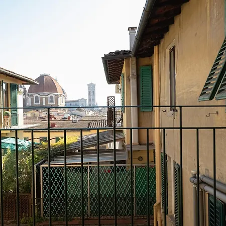Apartament Sweetly Home In Florence Panoramic Suite Con Vista Duomo E Appartamento Elegante Centro Firenze, Stazione Florencja
