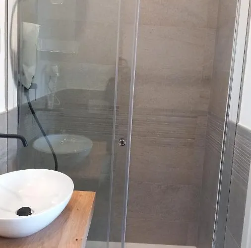 Apartament Sweetly Home In Florence Panoramic Suite Con Vista Duomo E Appartamento Elegante Centro Firenze, Stazione *