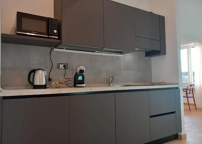 Apartament Sweetly Home In Florence Panoramic Suite Con Vista Duomo E Appartamento Elegante Centro Firenze, Stazione *