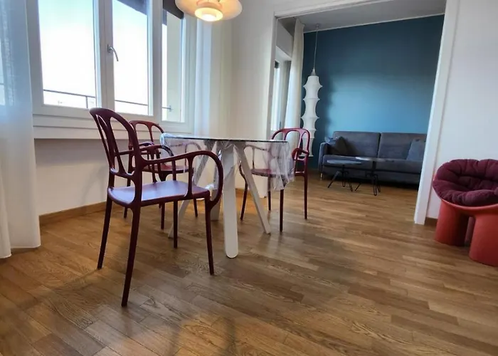 Sweetly Home In Florence Panoramic Suite Con Vista Duomo E Appartamento Elegante Centro Firenze, Stazione Florencja