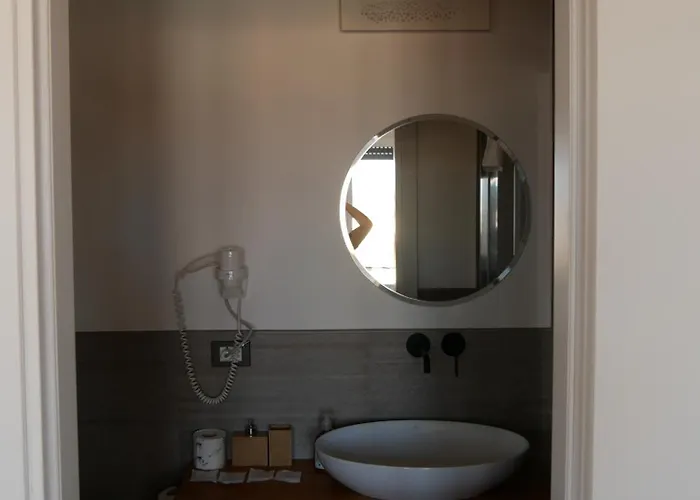 Sweetly Home In Florence Panoramic Suite Con Vista Duomo E Appartamento Elegante Centro Firenze, Stazione Apartament Florencja