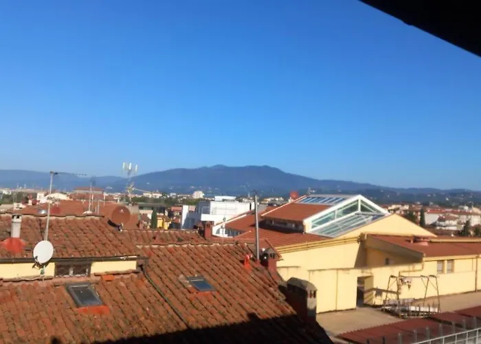 Sweetly Home In Florence Panoramic Suite Con Vista Duomo E Appartamento Elegante Centro Firenze, Stazione Florencja
